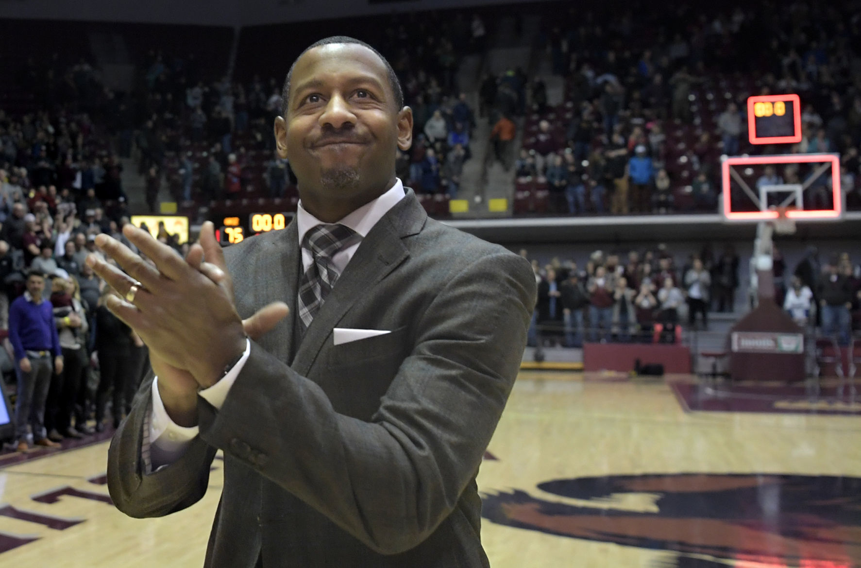 Griz vs Eastern-20-tm.JPG